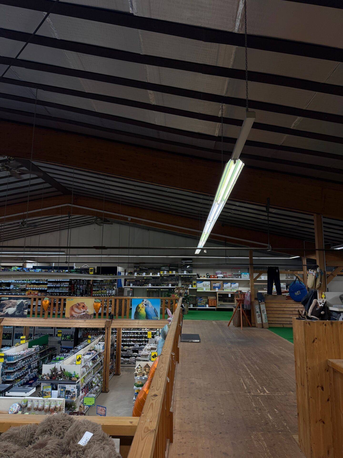 800 m2 Verkaufsfläche- oder Gewerbefläche in der Industrie Dietikon