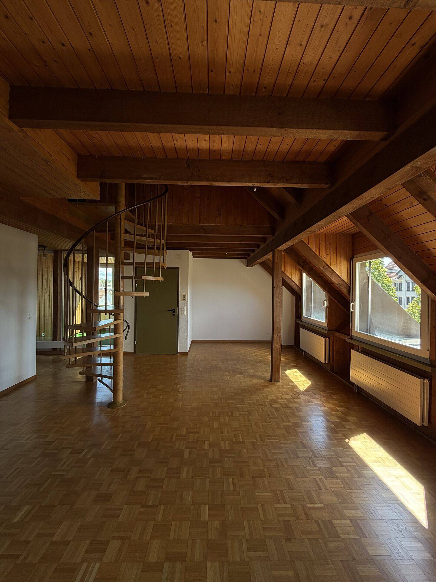 Charmante 3-Zimmer-Dachwohnung auf zwei Etagen in Rupperswil